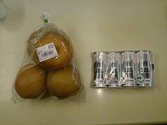蔵王の梨と白石温麺を手土産